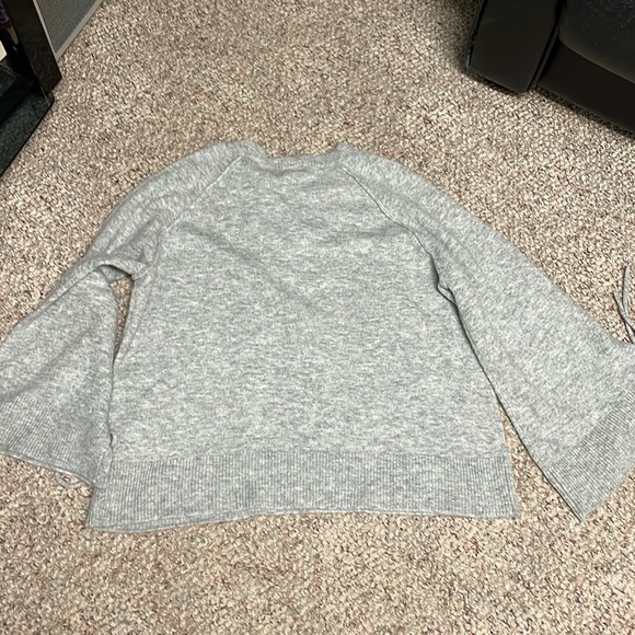 Esqualo oversized wide bell sleeve sweater - Picture 8 of 8